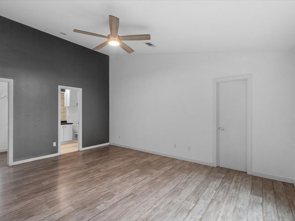 2605 Calumet Street 14, Houston TX 77004
