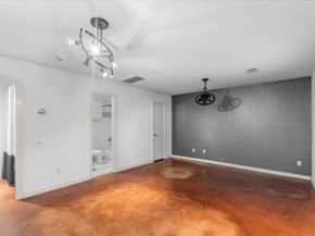2605 Calumet Street 14, Houston TX 77004
