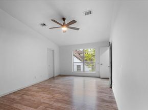 2605 Calumet Street 14, Houston TX 77004