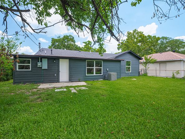 606 Cresline Street, Houston TX 77076