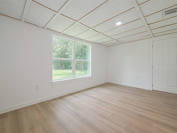 606 Cresline Street, Houston TX 77076