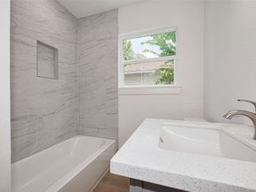 606 Cresline Street, Houston TX 77076