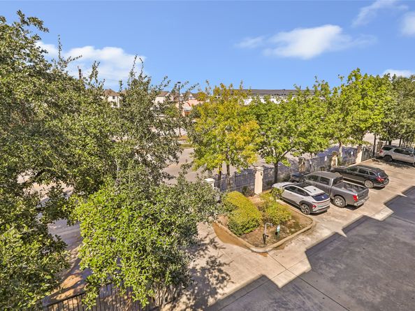 310 S Jensen Drive 2, Houston TX 77003