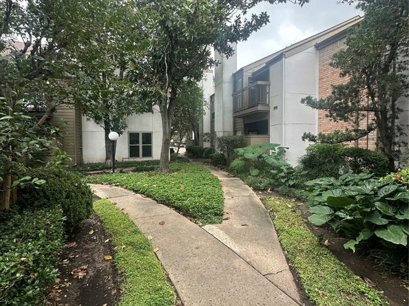 10047 Westpark Drive 73, Houston TX 77042