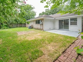 13911 Briar Place Drive, Houston TX 77077