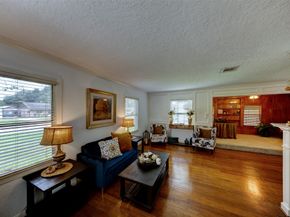4914 Gammage Street, Houston TX 77021
