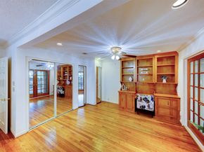 4914 Gammage Street, Houston TX 77021