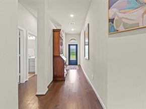 19079 Pinewood Grove Trail, New Caney TX 77357
