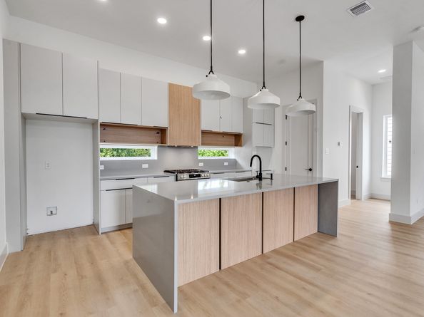 5509 Hershe Street, Houston TX 77020