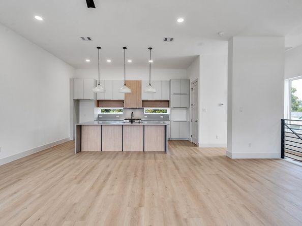 5509 Hershe Street, Houston TX 77020