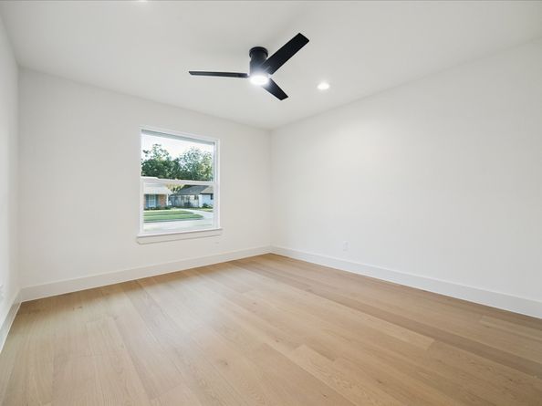 6110 Yarwell Drive, Houston TX 77096