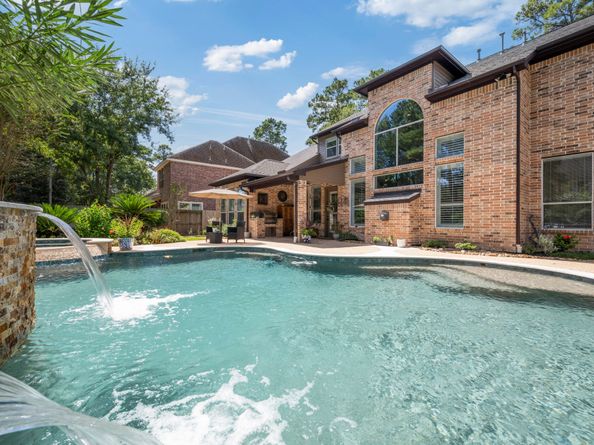 79 S Bantam Woods Circle, Spring TX 77382