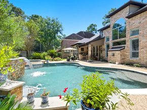 79 S Bantam Woods Circle, Spring TX 77382