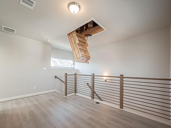 8926 Grovner Place, Houston TX 77055