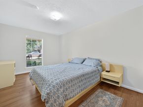 9218 Rowan Lane, Houston TX 77036