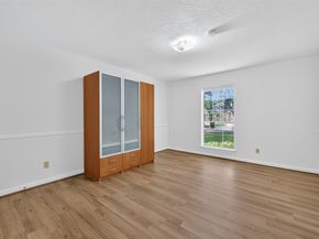 9218 Rowan Lane, Houston TX 77036