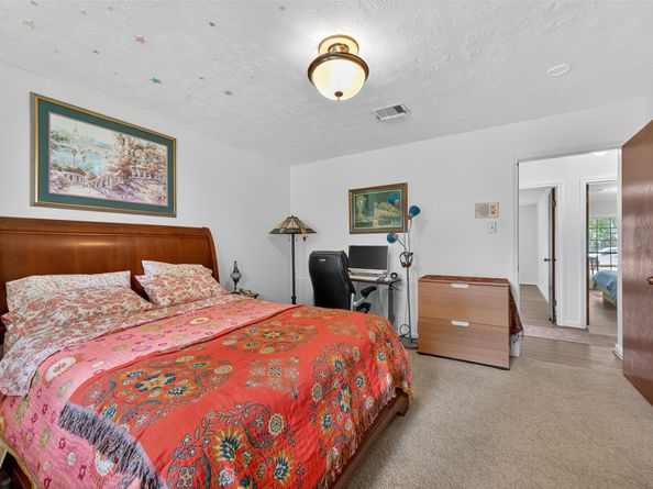 9218 Rowan Lane, Houston TX 77036