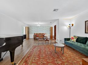 9218 Rowan Lane, Houston TX 77036