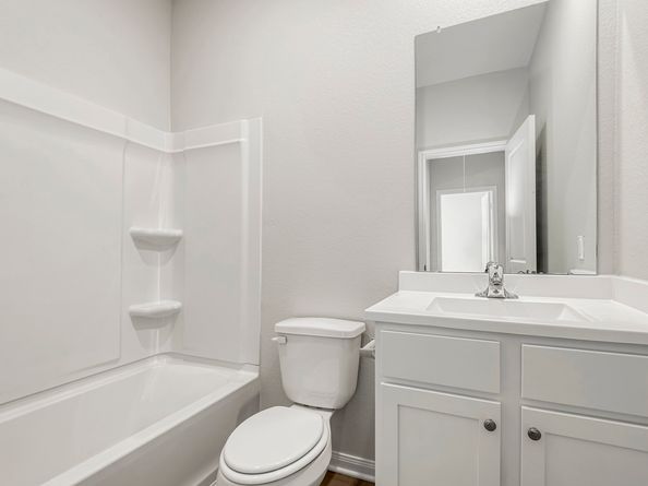 8213 Burnt Orchid Drive, Houston TX 77016