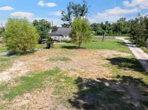 822 Aldine Mail Route Road, Houston TX 77037