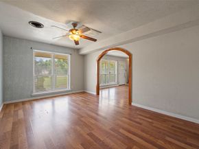 822 Aldine Mail Route Road, Houston TX 77037