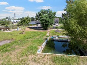 822 Aldine Mail Route Road, Houston TX 77037