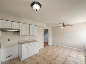 822 Aldine Mail Route Road, Houston TX 77037