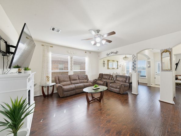 10518 Sun River Falls Drive, Humble TX 77396