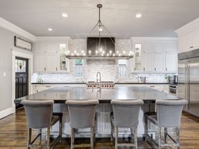 1811 Harvard Street, Houston TX 77008