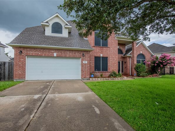 2026 Avana Glen Lane, Sugar Land TX 77498