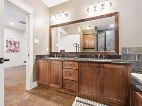 2415 Roufa Road, Houston TX 77003