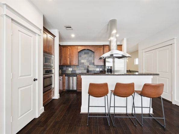 2415 Roufa Road, Houston TX 77003