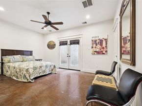 2415 Roufa Road, Houston TX 77003