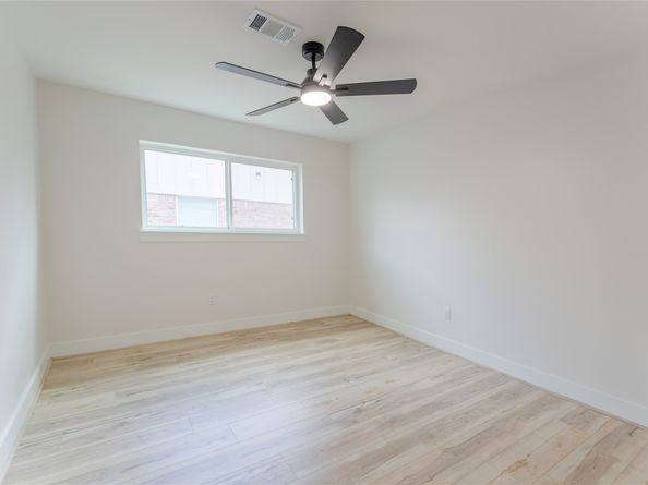 6106 Rutherglenn Drive, Houston TX 77096