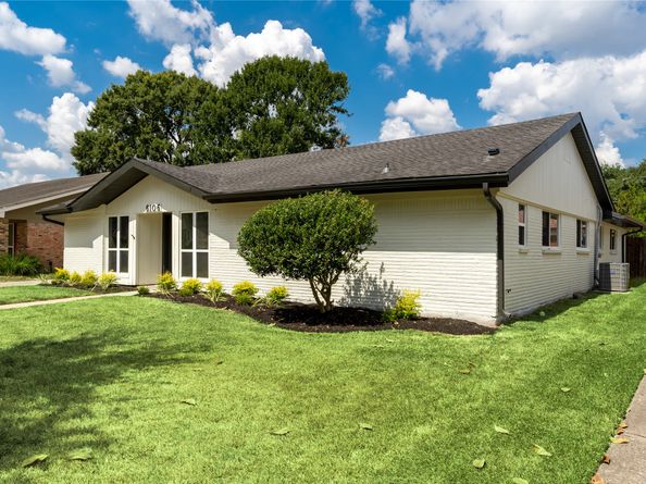 6106 Rutherglenn Drive, Houston TX 77096