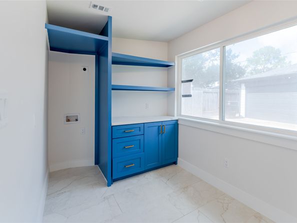6106 Rutherglenn Drive, Houston TX 77096