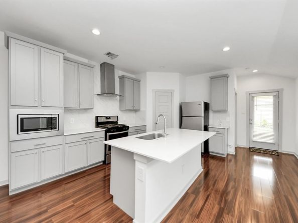 2906 Chase Cross Lane, Houston TX 77047