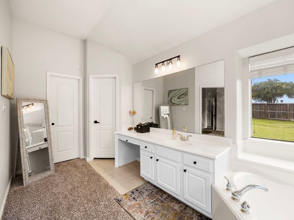 1302 Pine Trail, Tomball TX 77375