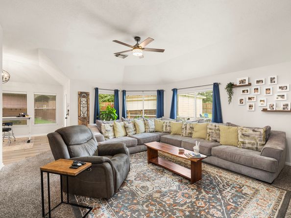 1302 Pine Trail, Tomball TX 77375