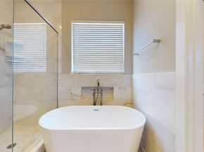 711 Schwartz Street, Houston TX 77020