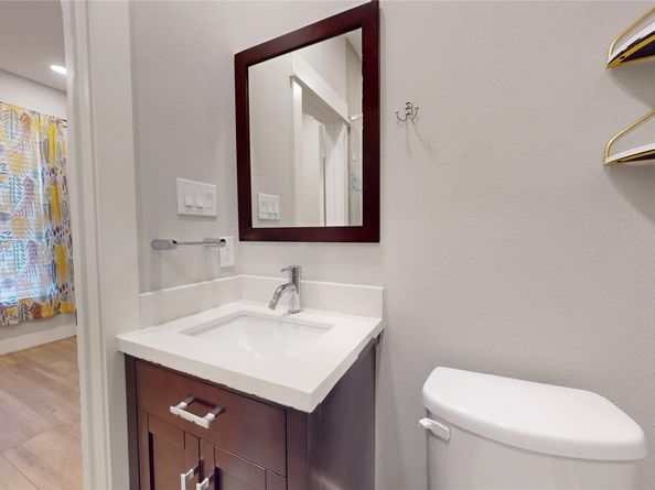 711 Schwartz Street, Houston TX 77020