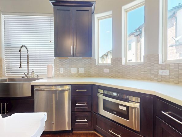 711 Schwartz Street, Houston TX 77020