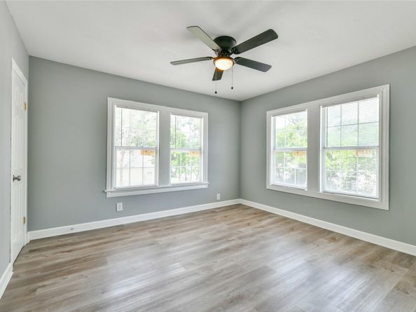 4611 Schroeder Street, Houston TX 77011