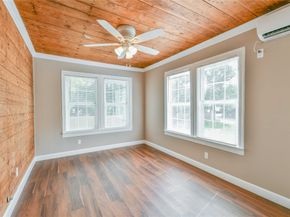 4611 Schroeder Street, Houston TX 77011