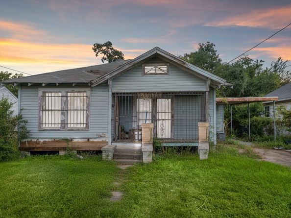 6619 Avenue Q, Houston TX 77011