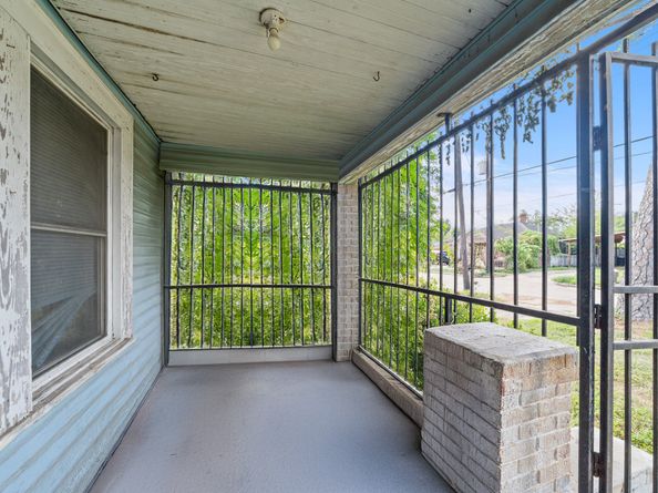 6619 Avenue Q, Houston TX 77011