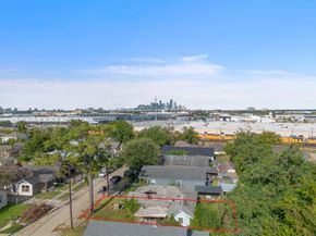 6619 Avenue Q, Houston TX 77011