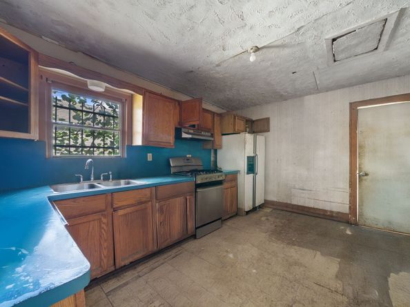 6619 Avenue Q, Houston TX 77011