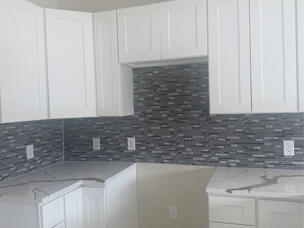 8215 La Porte Road, Houston TX 77012
