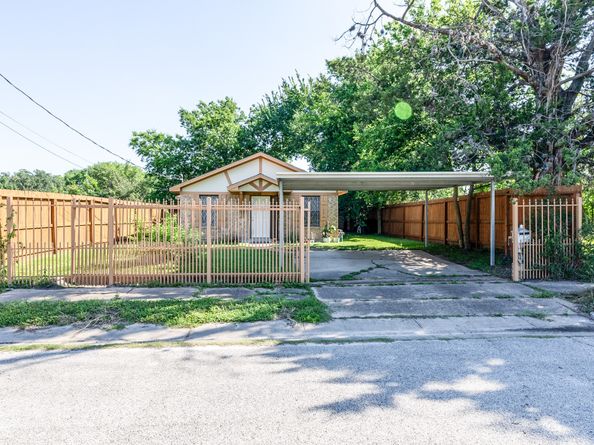 3253 Francis Street, Houston TX 77004